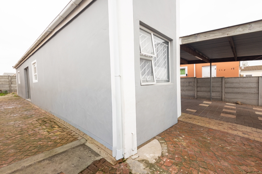 3 Bedroom Property for Sale in Scottsdene Western Cape
